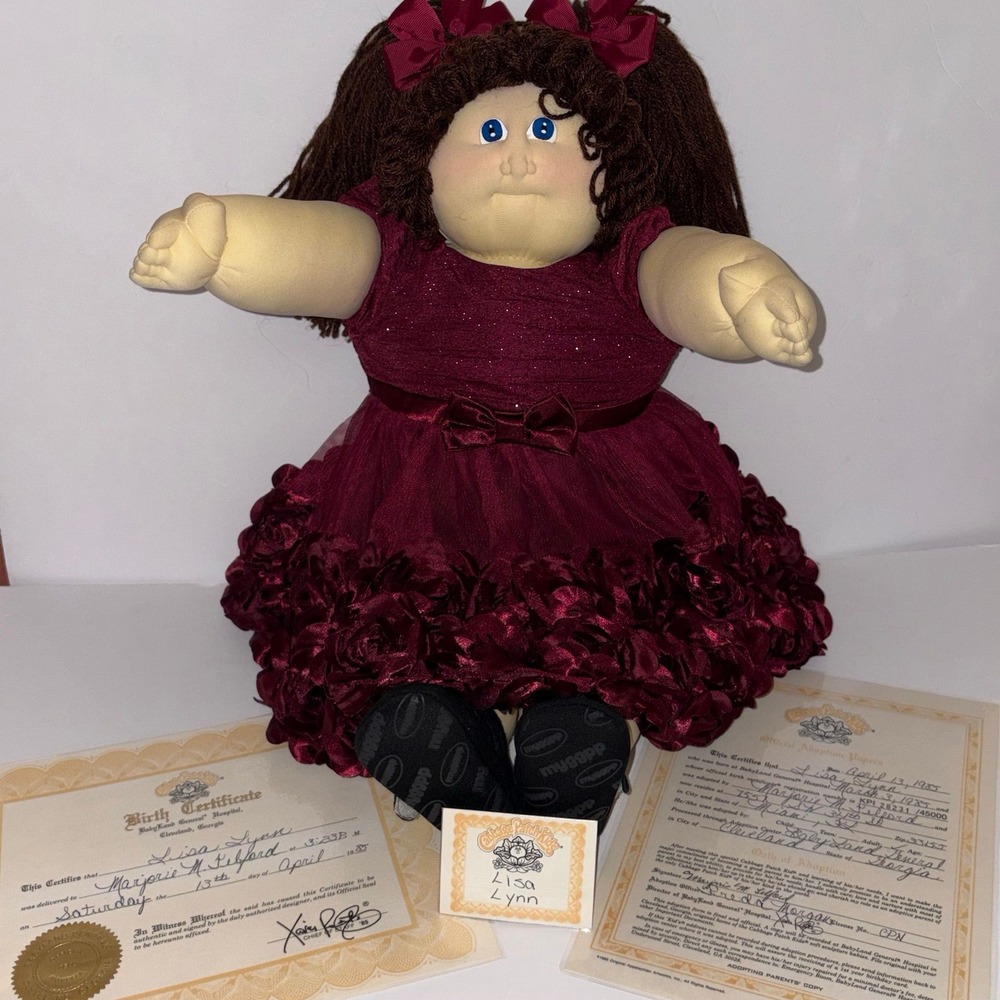 Vintage 1985 Xavier Soft sculpture cabbage patch Kid Doll With original Papers